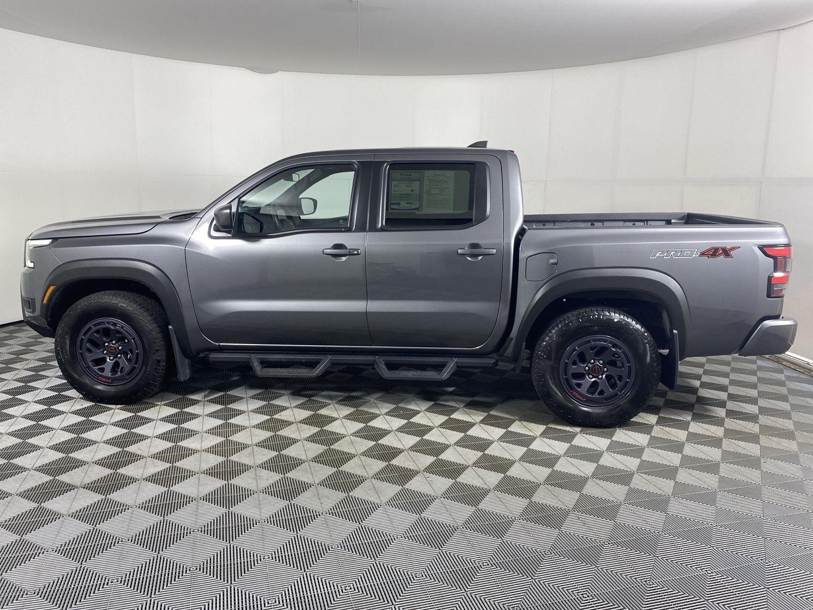 Used 2025 Gun Metallic Nissan PRO-4X image 4