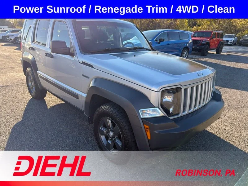 Used 2010 Silver Jeep Renegade image 4