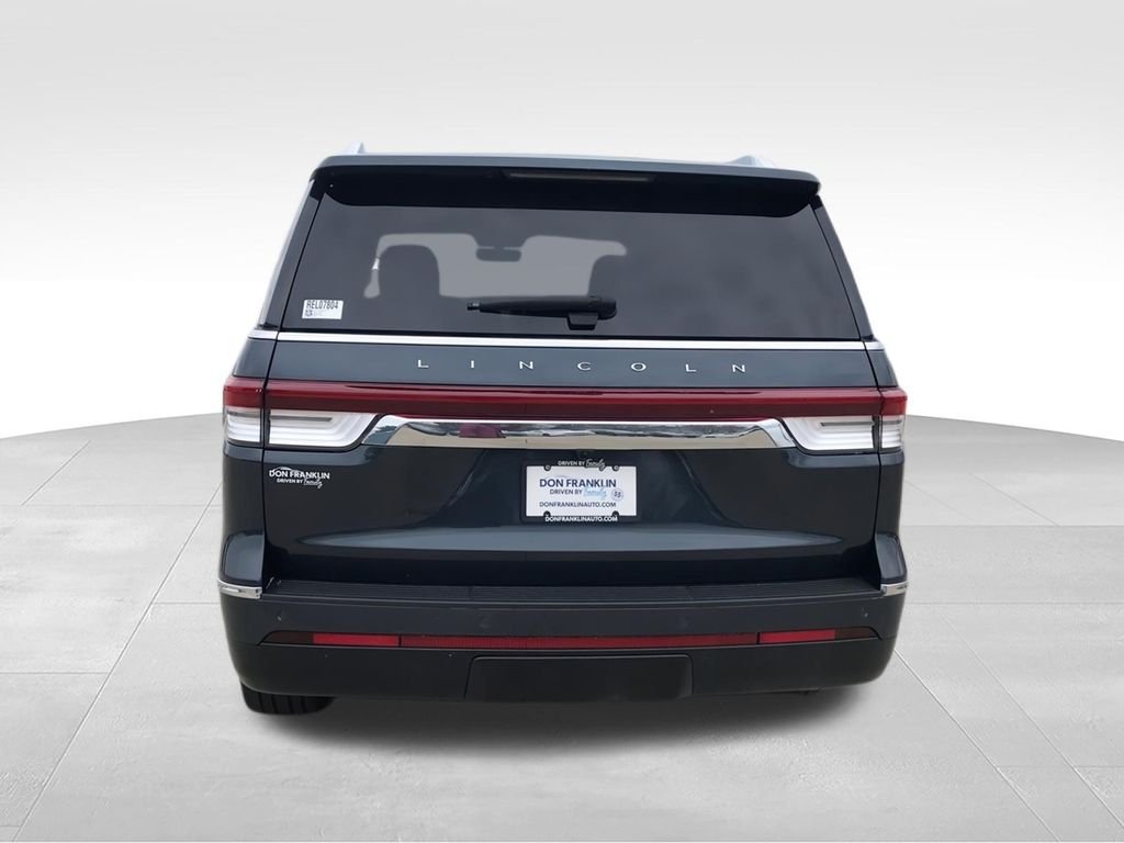 Used 2024 Blue Lincoln Reserve image 7