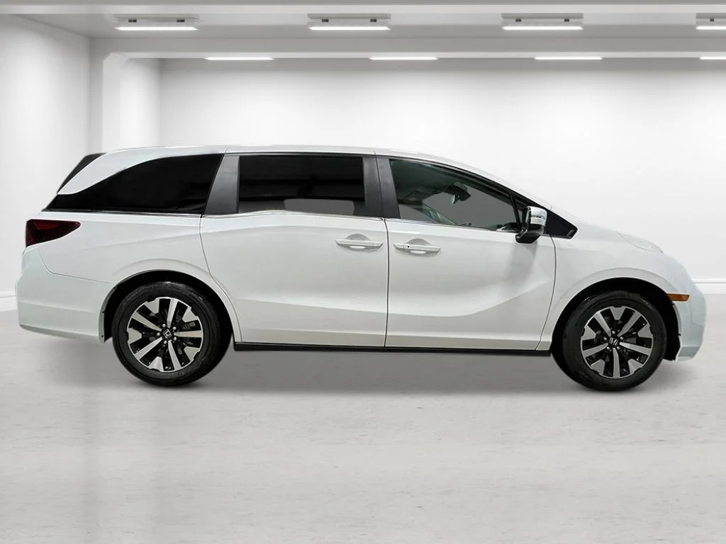 New 2026 Platinum White Pearl Honda EX-L image 8