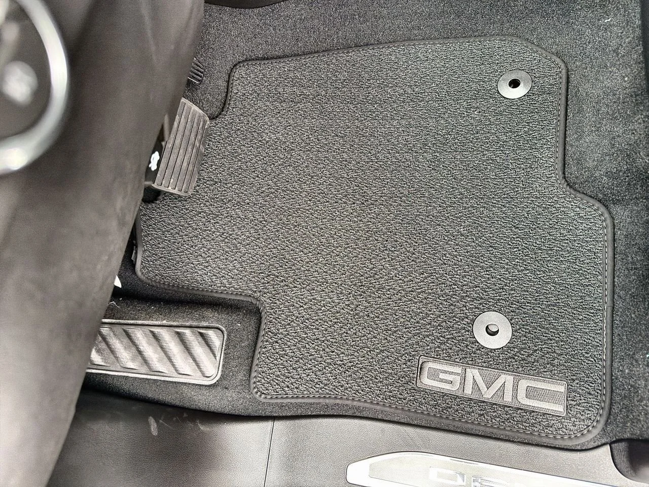 New 2026 Onyx Black GMC Denali image 30
