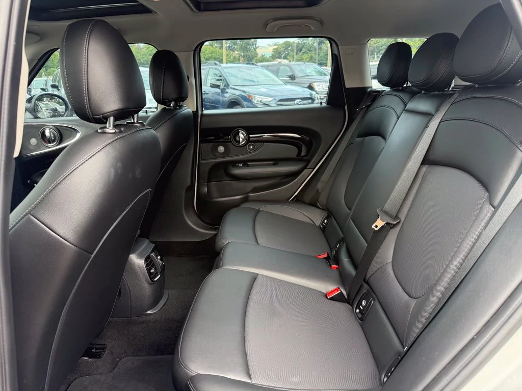 Used 2019 White Silver Metallic MINI  image 24