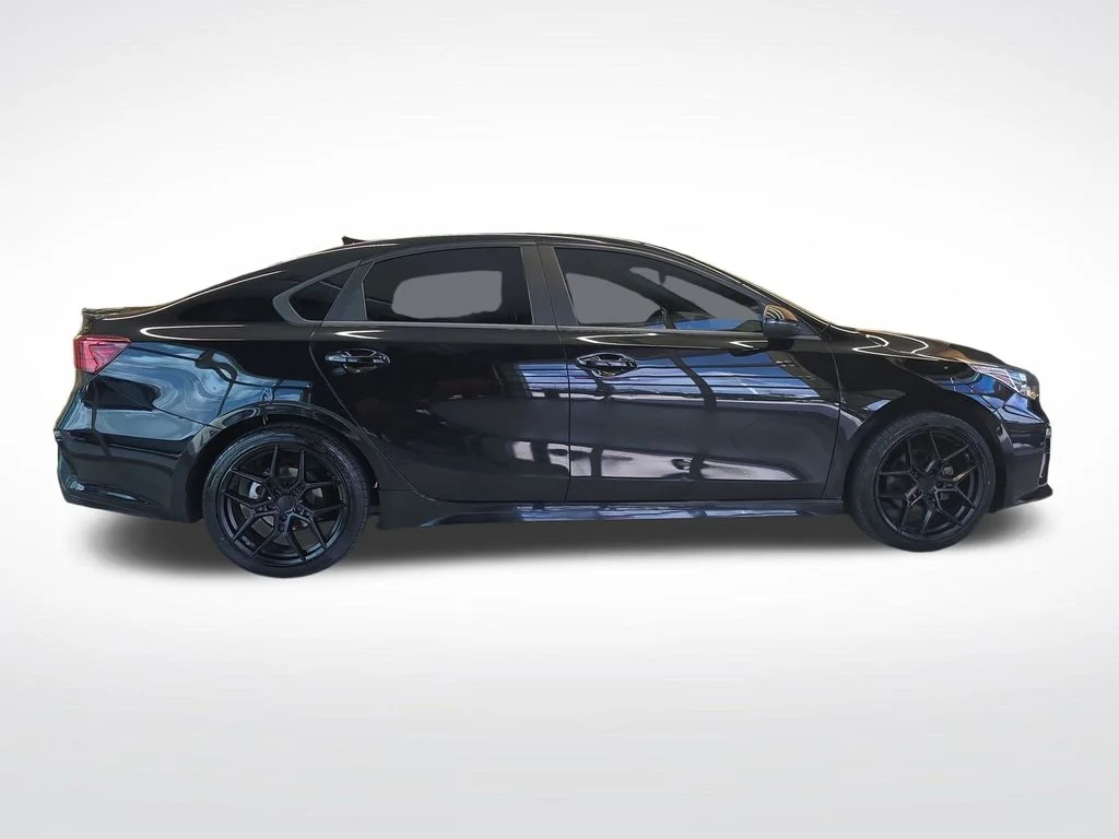 Certified Used 2021 Black Kia GT-Line image 9