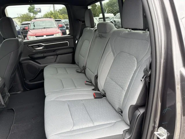 New 2026 Granite Crystal Metallic Clear-Coat Exterior Paint RAM Big Horn/Lone Star image 16