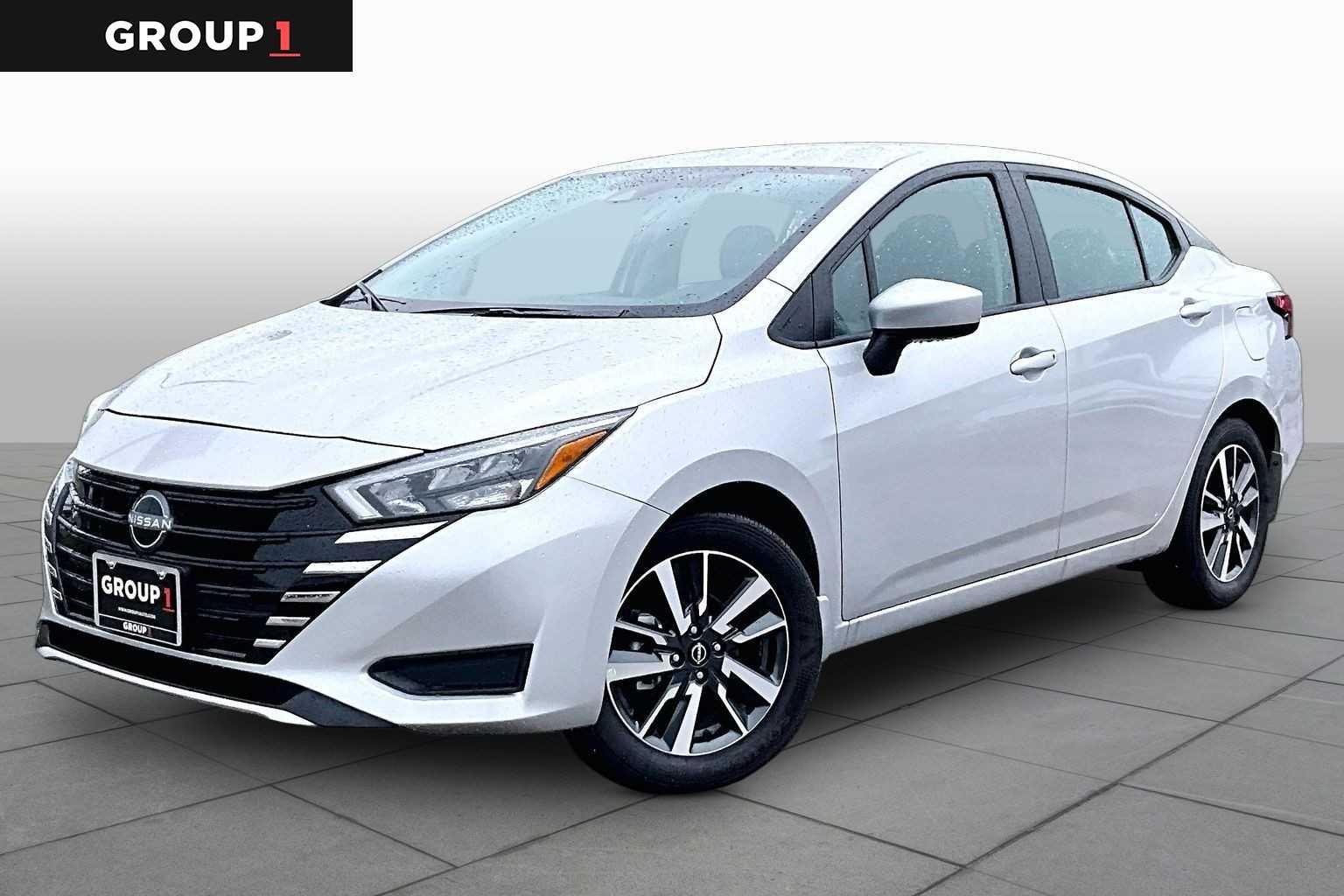 2025 Nissan Versa 1.6 SV CVT's photo