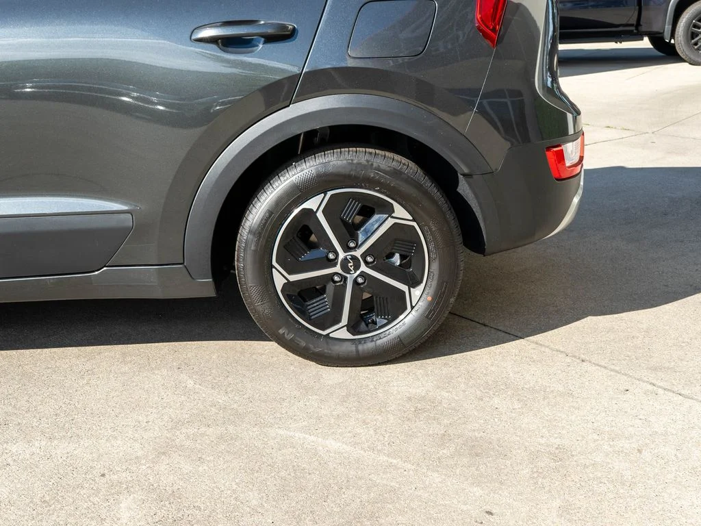 New 2026 Interstellar Gray Kia LX image 26