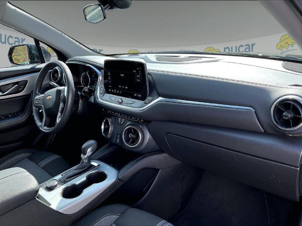 Used 2025 Black Chevrolet LT image 14