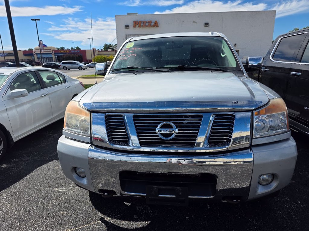 Used 2014 Brilliant Silver Metallic Nissan SL image 1
