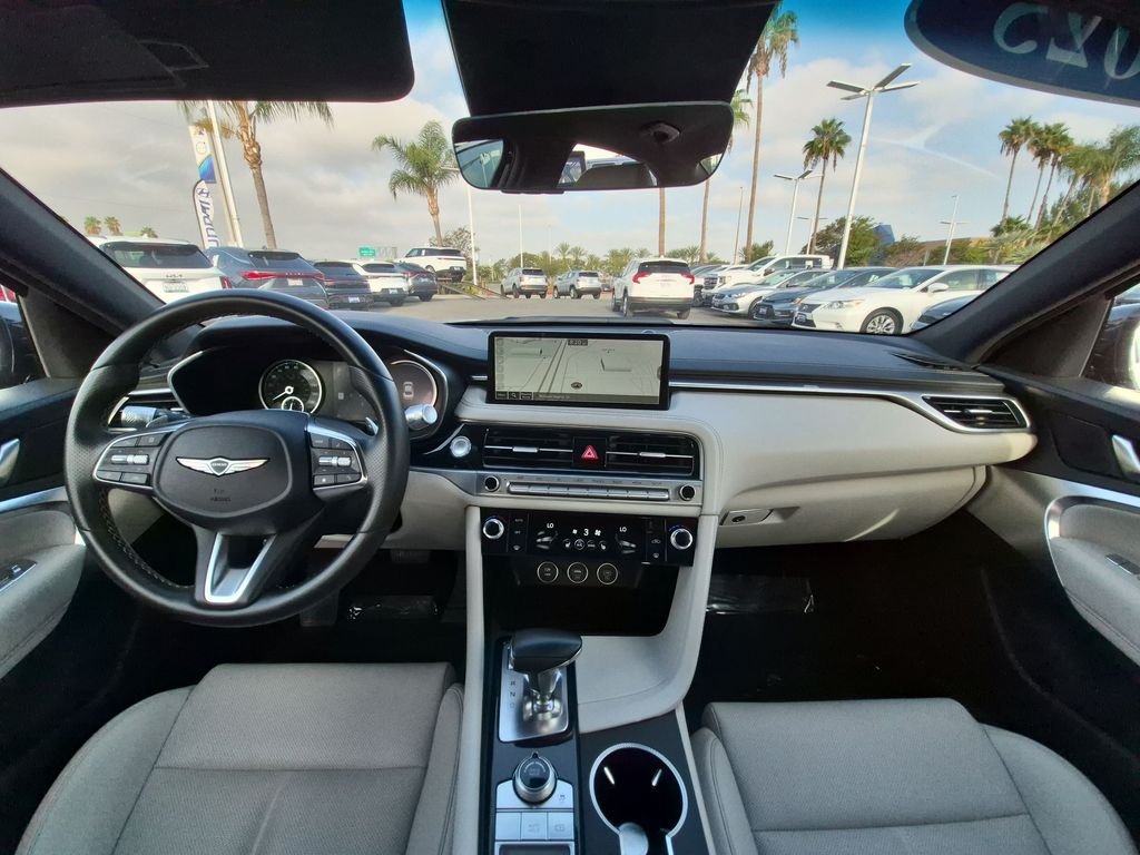 Used 2025 Black Genesis 2.5T image 27