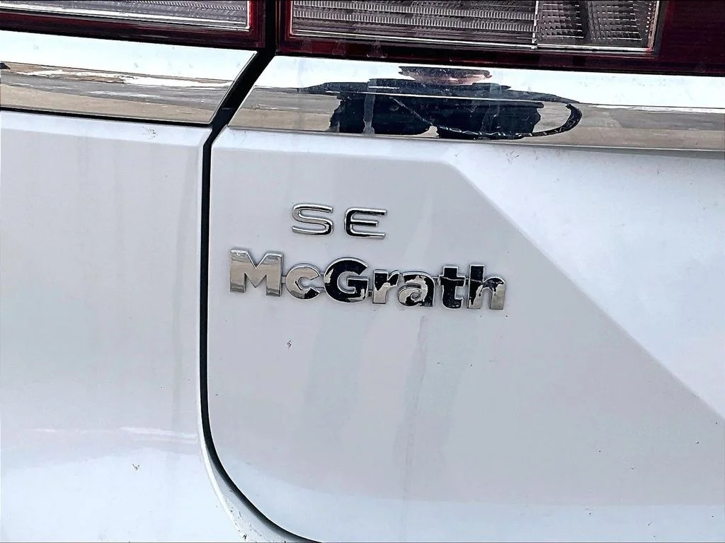 New 2026 White/off-white Volkswagen 2.0T SE image 9