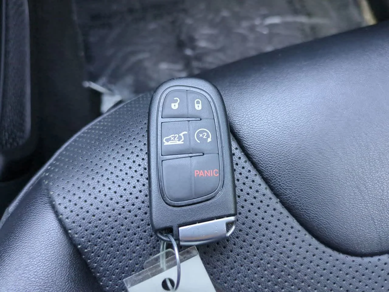2023 Jeep Cherokee Altitude Lux - Photo 28