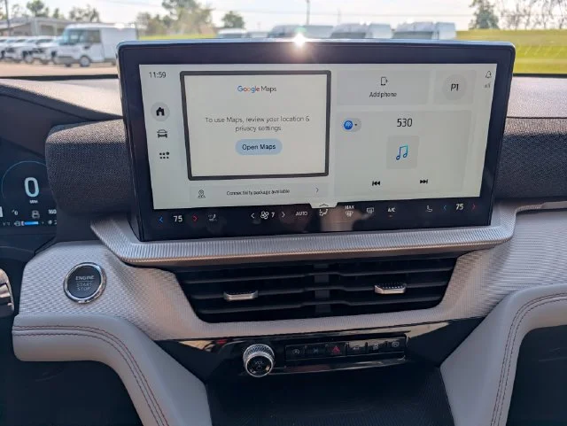 Used 2025 White Ford Active image 18