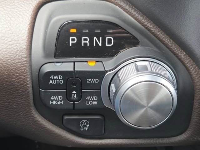 Used 2025 Delmonico Red Pearlcoat RAM Laramie image 9