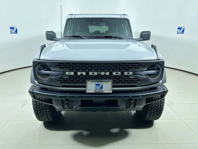 New 2026 AVALANCHE GRAY Ford Badlands 4-Door Hard Top w/Sasquatch & Lux Package image 3