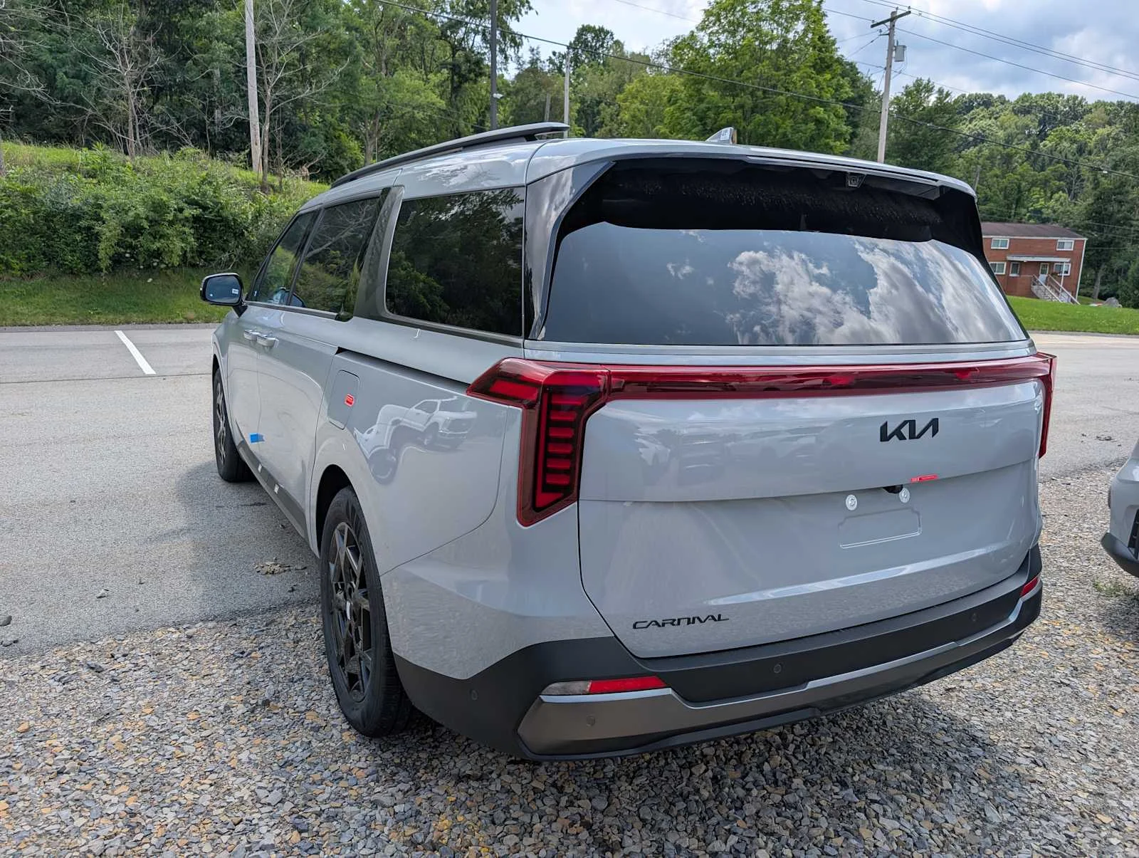 New 2026 Ceramic Silver Kia SX Prestige image 9