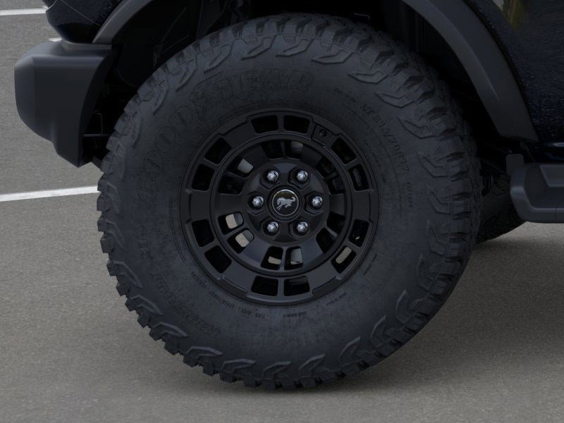 New 2026 Shadow Black Ford Outer Banks image 21