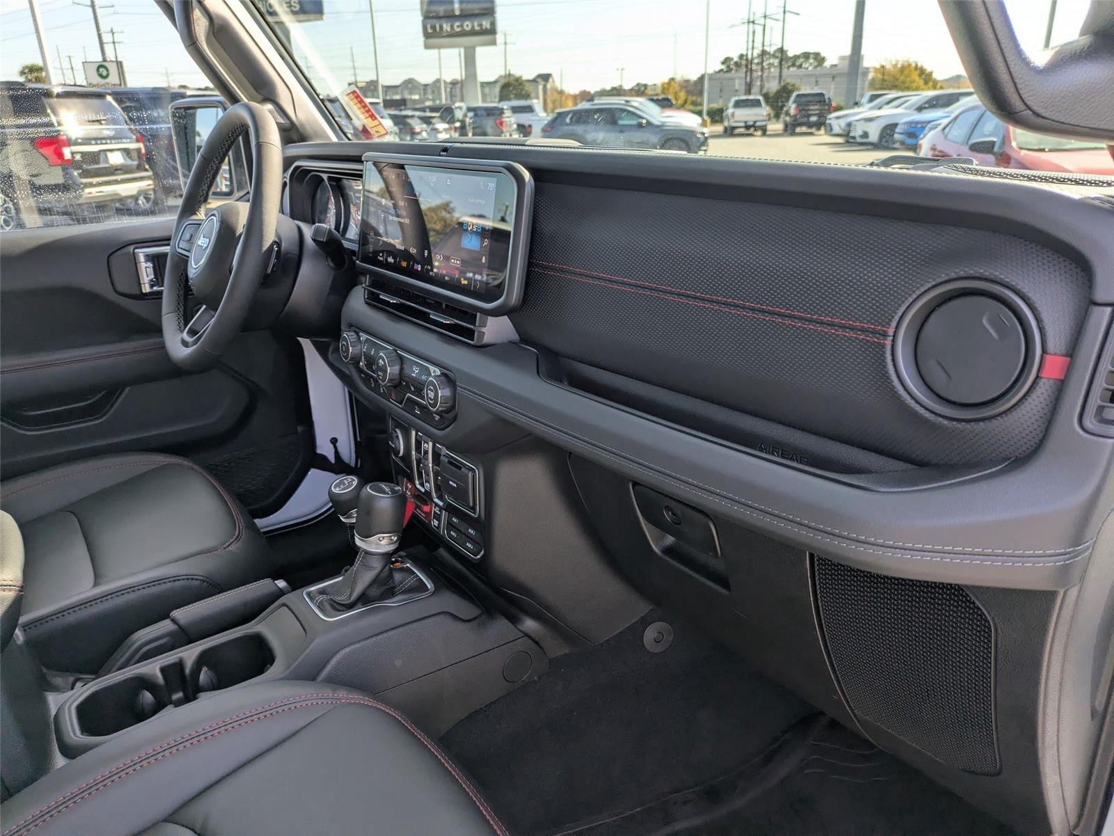 2025 Jeep Gladiator Rubicon - Photo 34