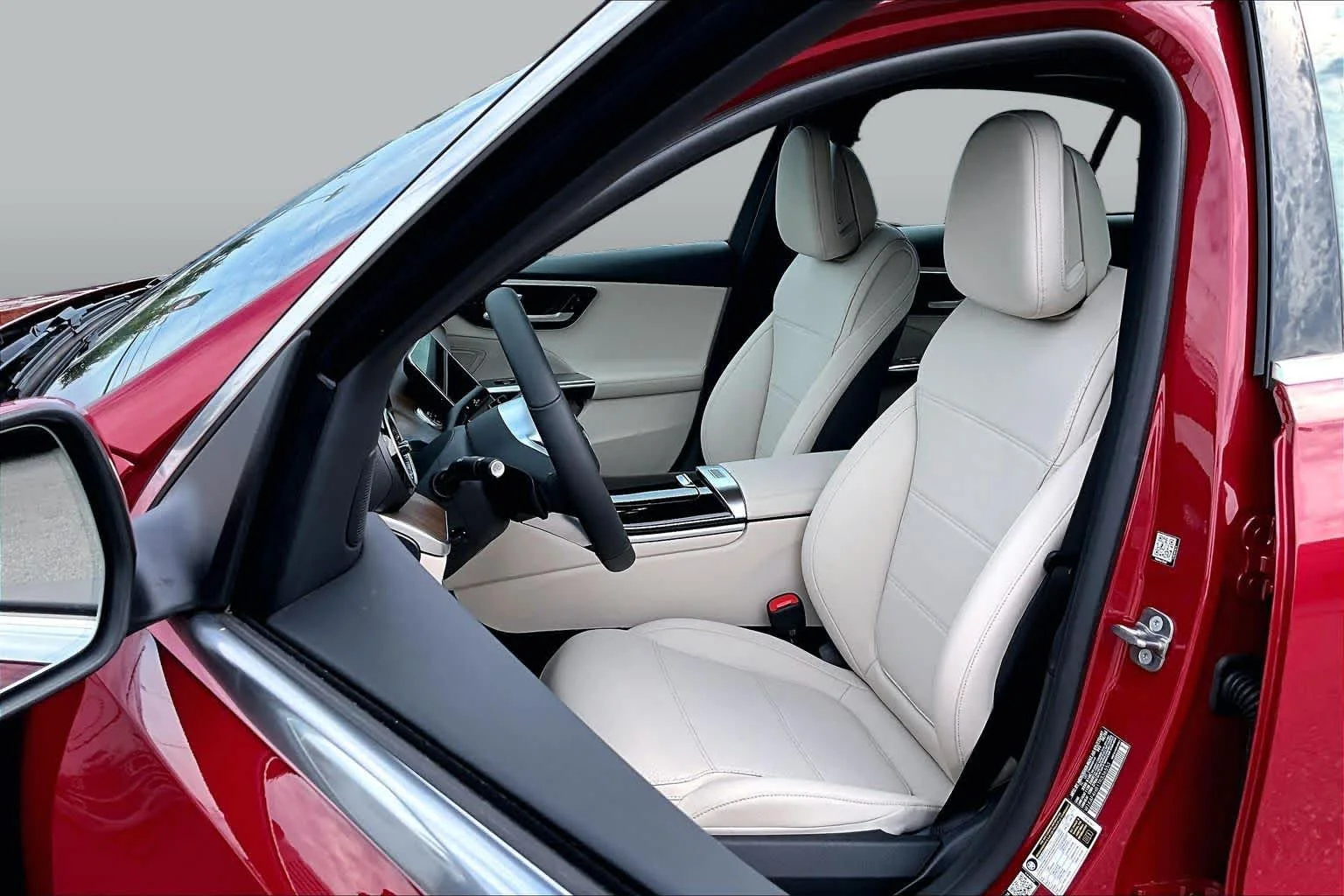 Certified Used 2026 MANUFAKTUR Patagonia Red Metallic Mercedes-Benz C 300 image 9
