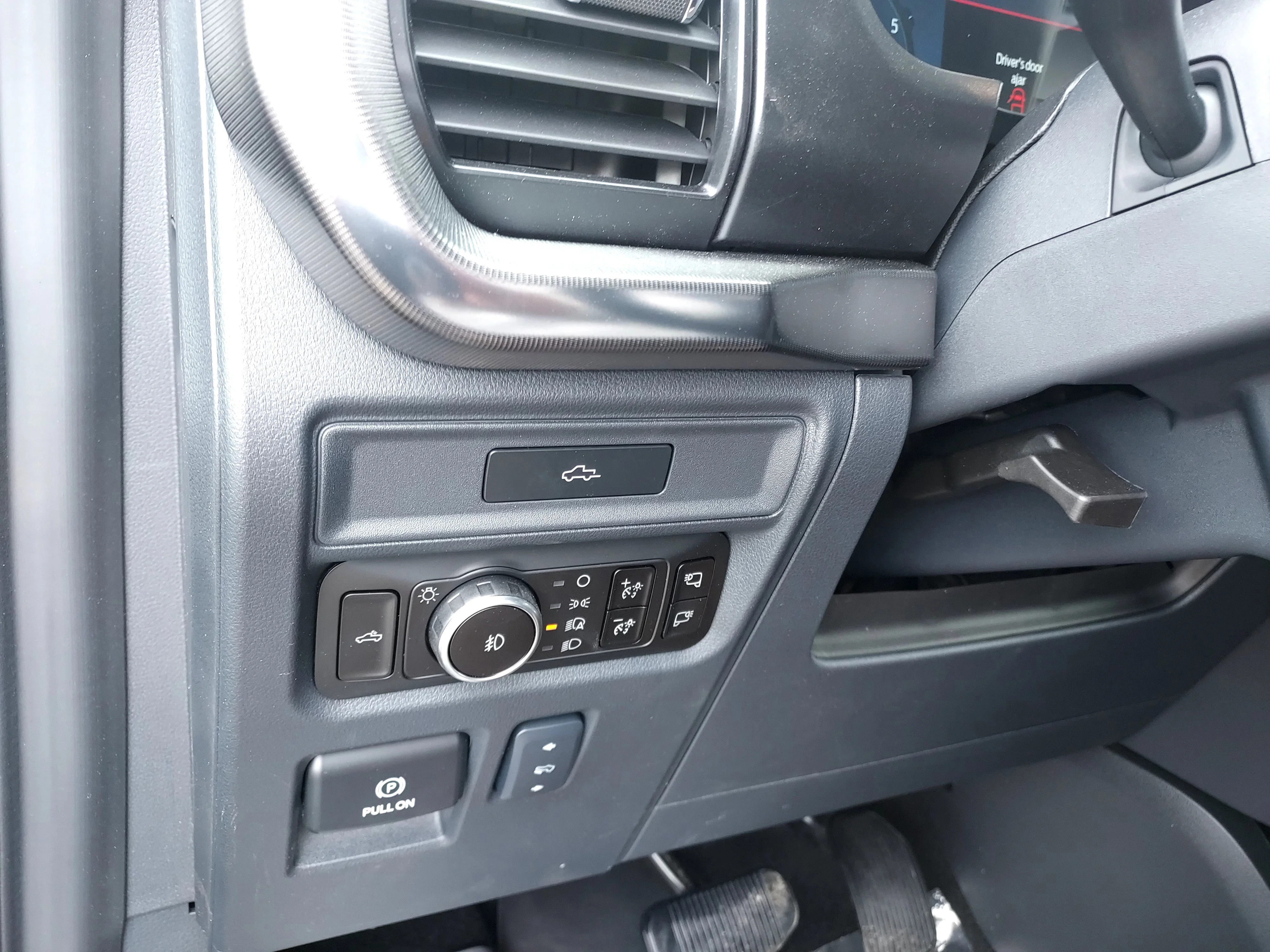 New 2026 Agate Black Metallic Ford LARIAT image 42