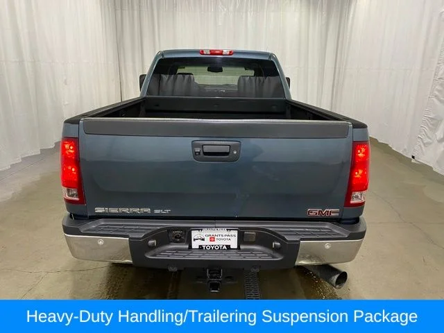 Used 2013 Gray GMC SLT image 4