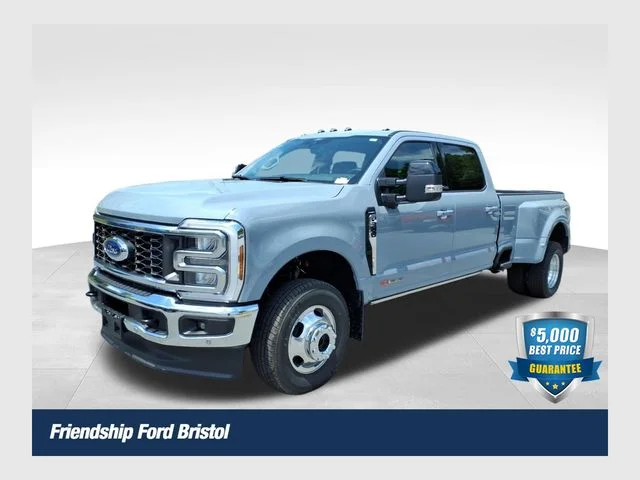 2026 Ford F-350 Lariat 4x4 Crew Cab 8' Box DRW's photo
