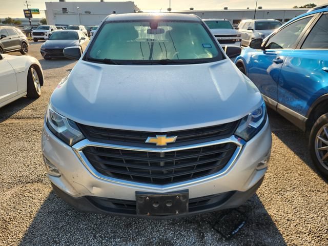 Used 2018 Chevrolet Equinox LS with VIN 2GNAXHEV5J6173872 for sale in Sugar Land, TX