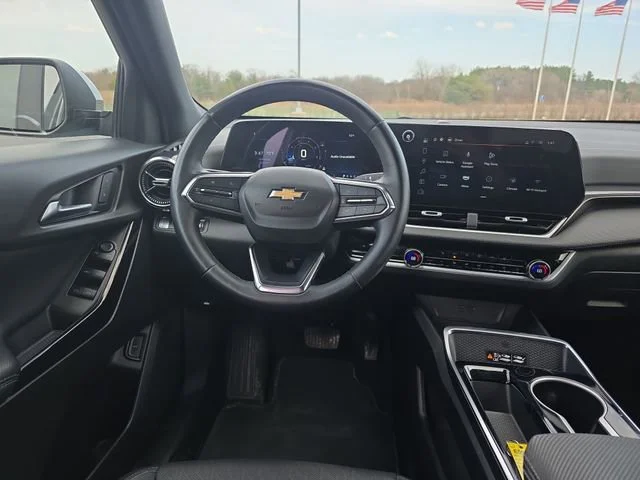 Used 2025 Sterling Gray Metallic Chevrolet LT image 14