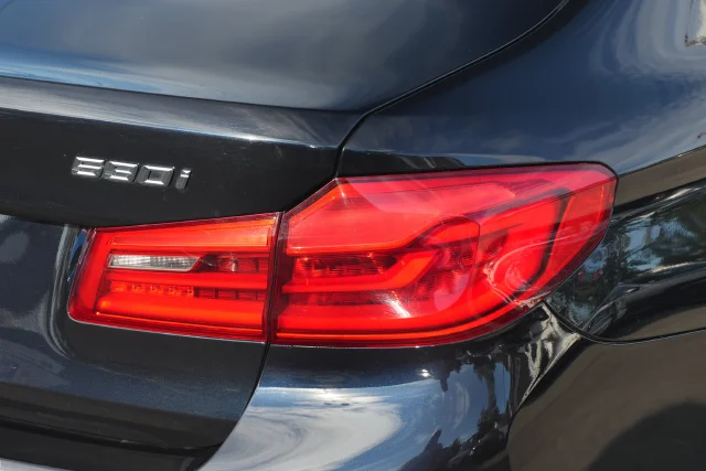 Used 2018 Black BMW 530i xDrive image 50