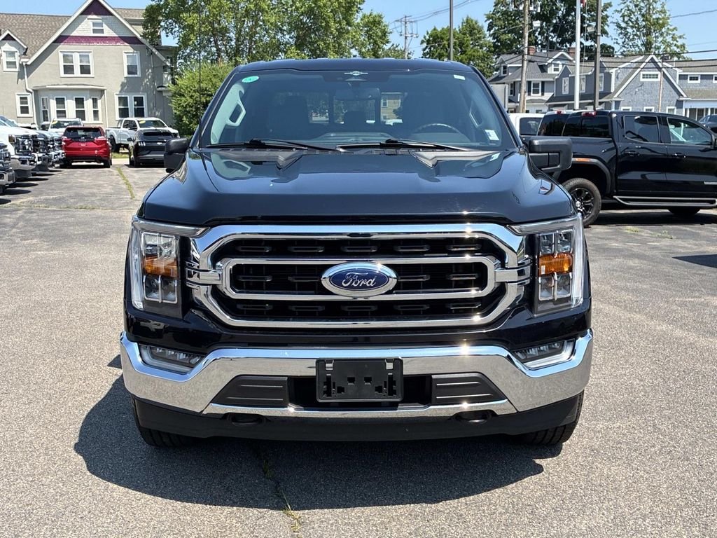 Used 2023 Black Ford XLT image 7