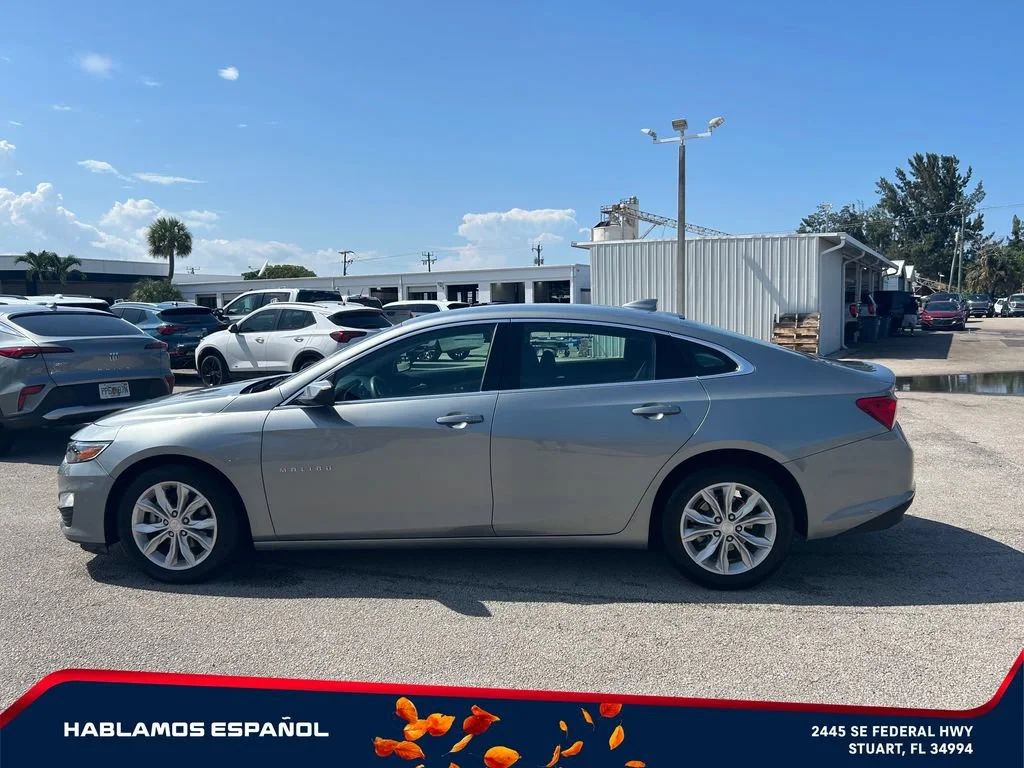 Used 2025 Sterling Gray Metallic Chevrolet 1LT image 4