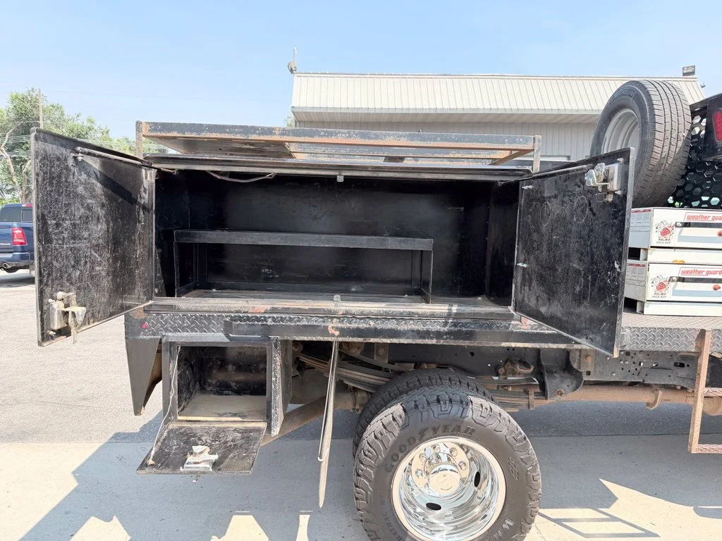 Used 2020 White Ford XL image 22
