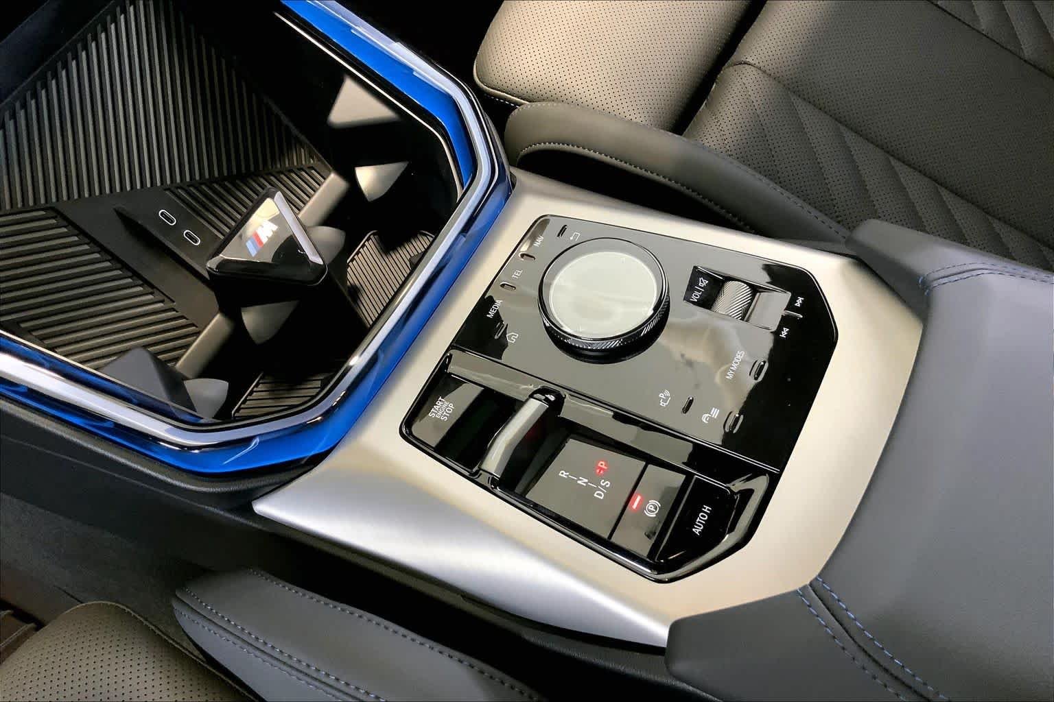 New 2026 Alpine White BMW 30 xDrive image 7