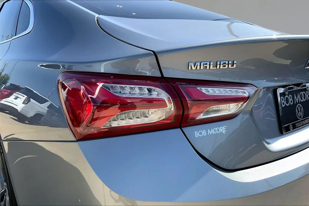 Used 2023 Sterling Gray Metallic Chevrolet LT image 29