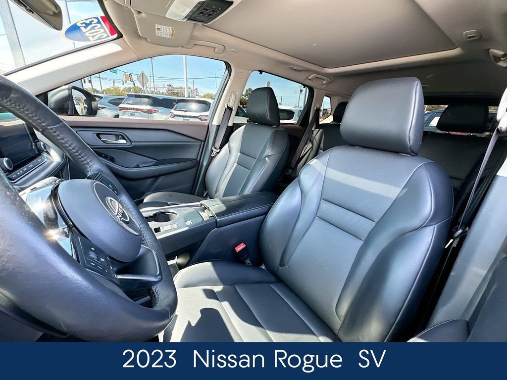 Used 2023 Gray Nissan SV image 14