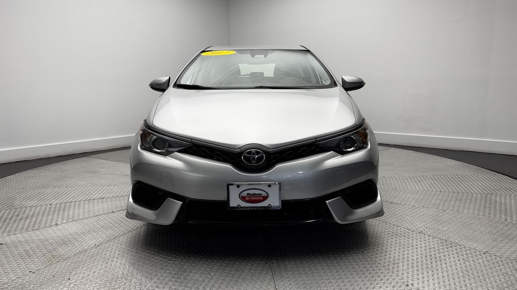 Used 2017 Silver Toyota Base image 28