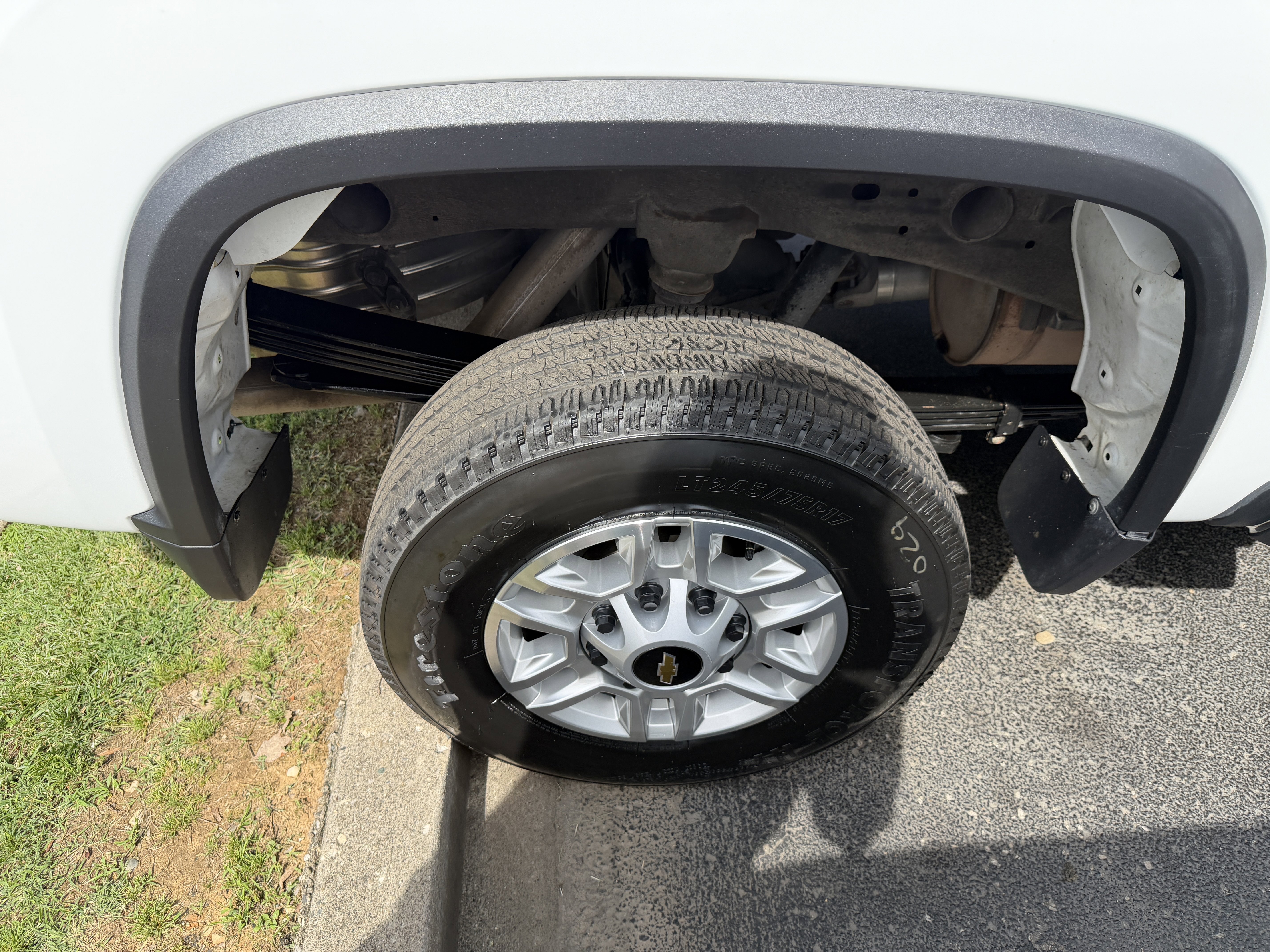 Used 2024 Summit White Chevrolet WT image 8