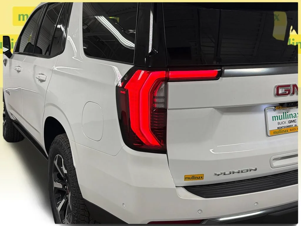 New 2026 Summit White GMC AT4 image 14