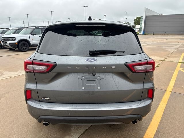 Used 2024 Gray Ford ST-Line image 5