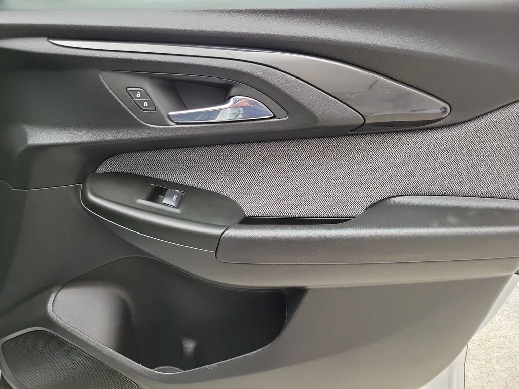 2023 Chevrolet TrailBlazer LT - Photo 20