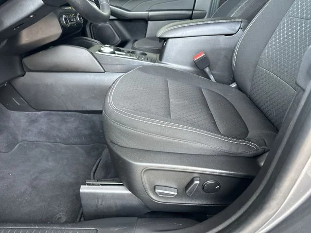 Used 2023 Gray Ford Active image 13