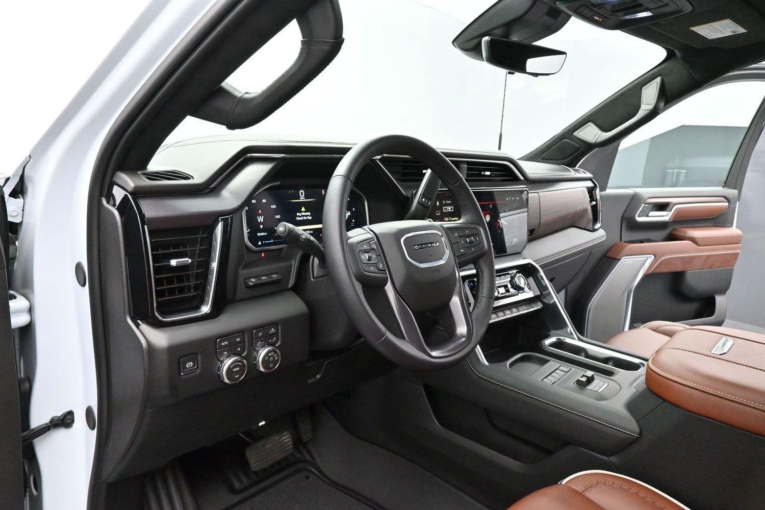 Used 2026 Glacier White Tricoat GMC Denali Ultimate image 13
