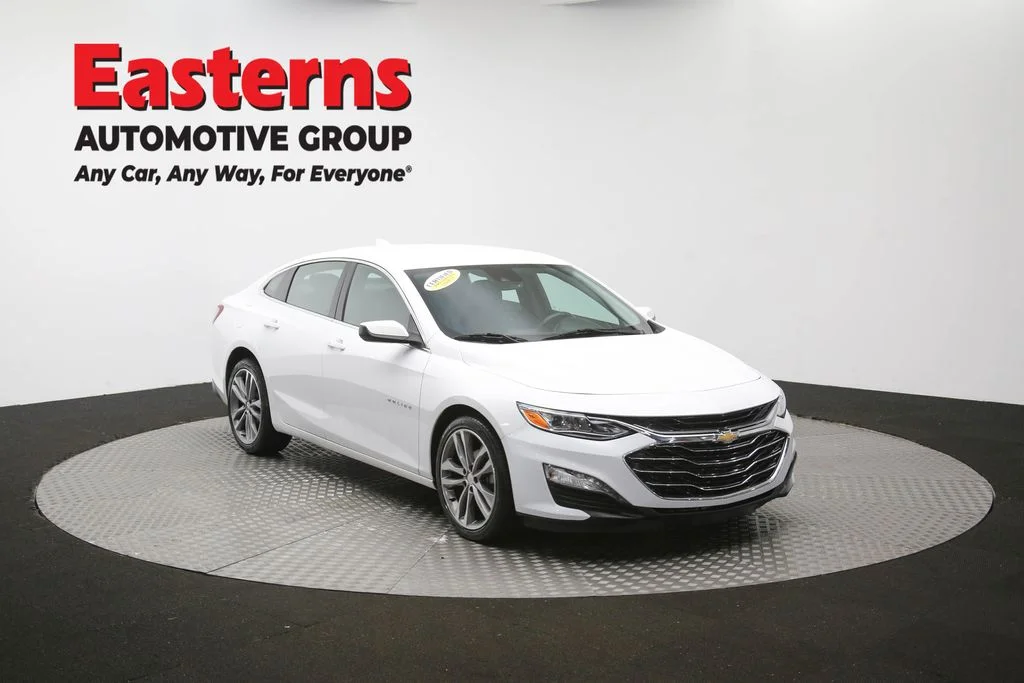 Used 2024 White Chevrolet LT image 51