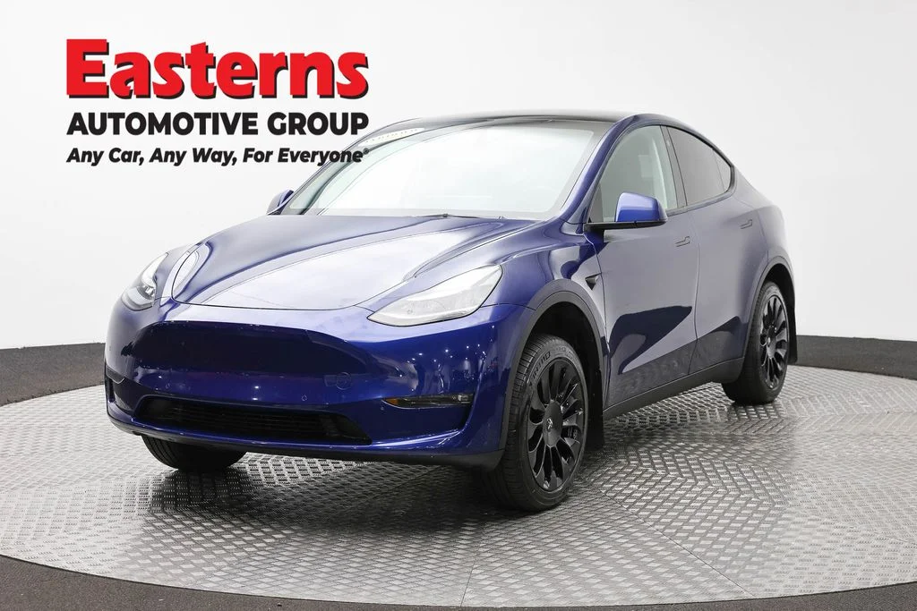 Used 2021 Blue Tesla Long Range image 1