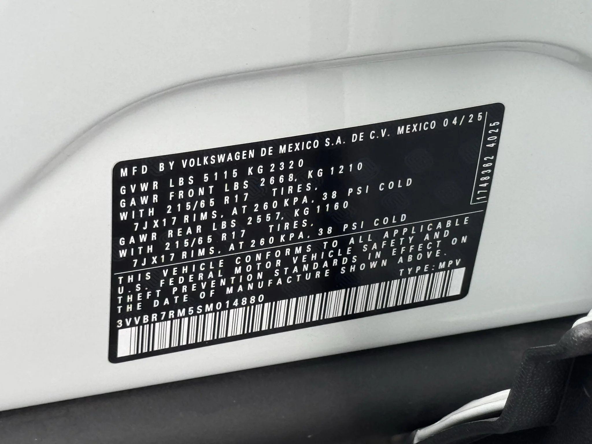Certified Used 2025 Pure White Volkswagen S image 35
