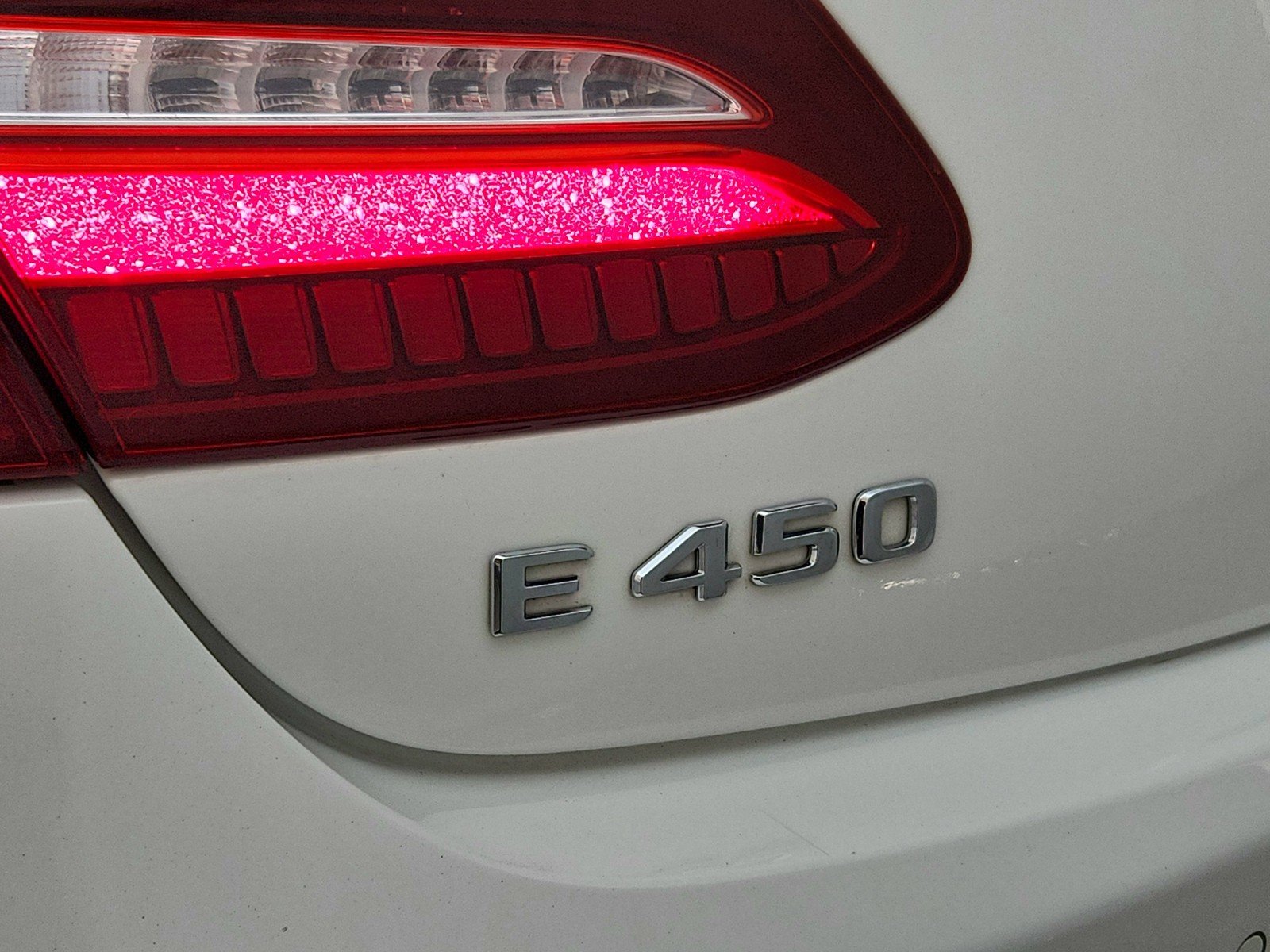 Used 2019 Polar White Mercedes-Benz E 450 image 32