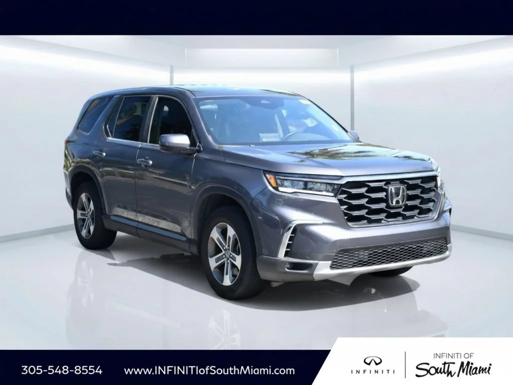 Used 2024 Modern Steel Metallic Honda EX-L 7 Passenger image 3