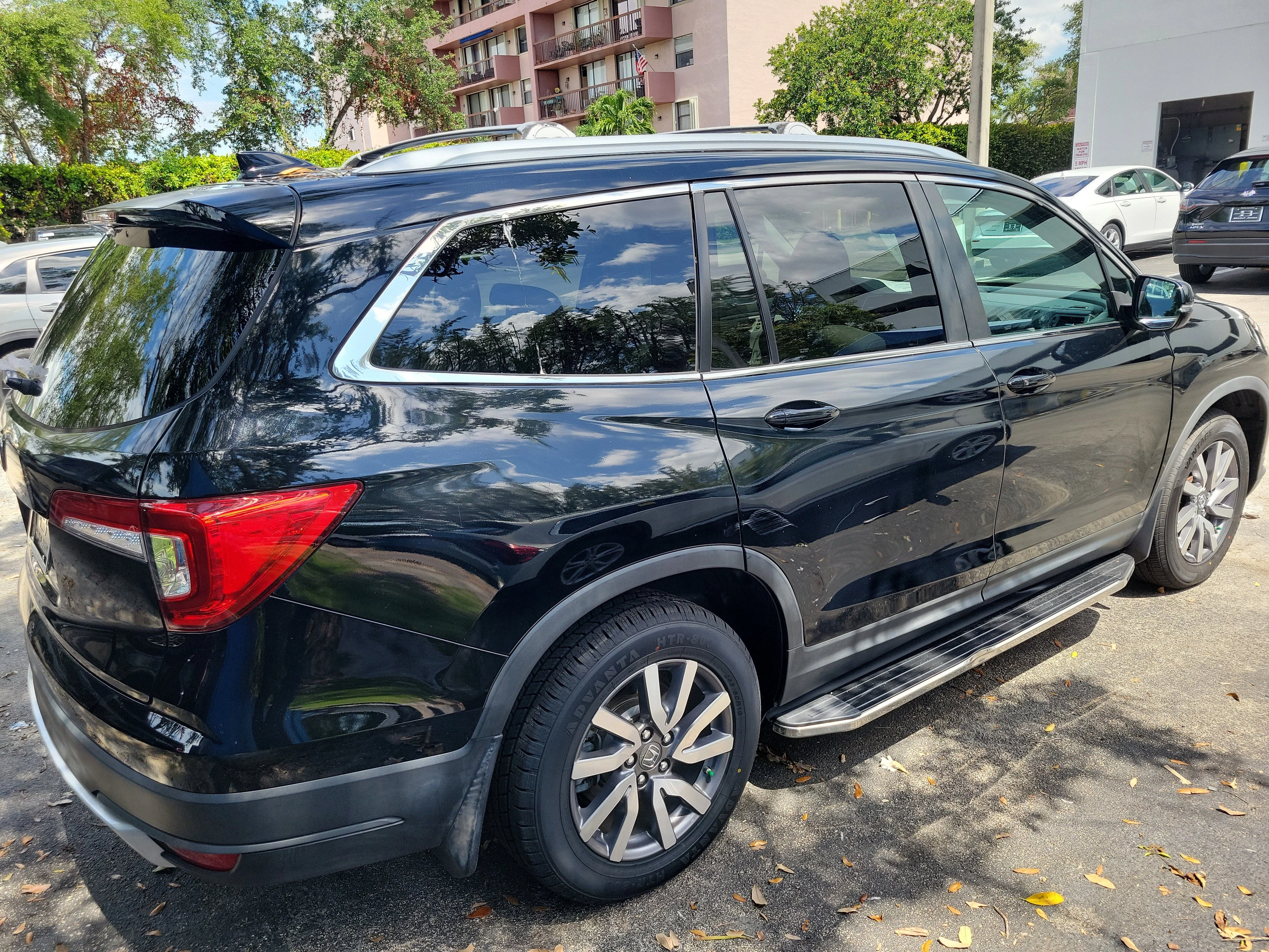 2019 Honda Pilot EX-L - Photo 4
