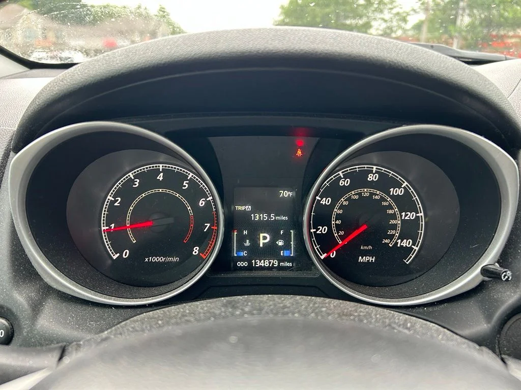 Used 2015  Mitsubishi ES image 18