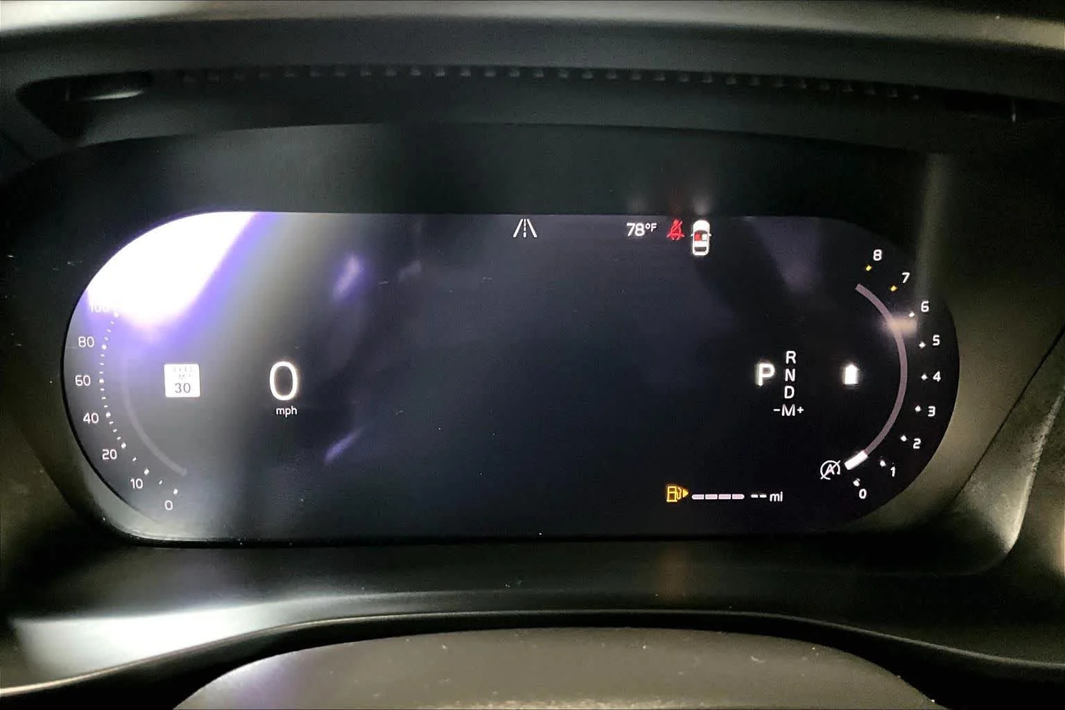 Used 2024 Onyx Black Metallic Volvo Plus Dark Theme image 25