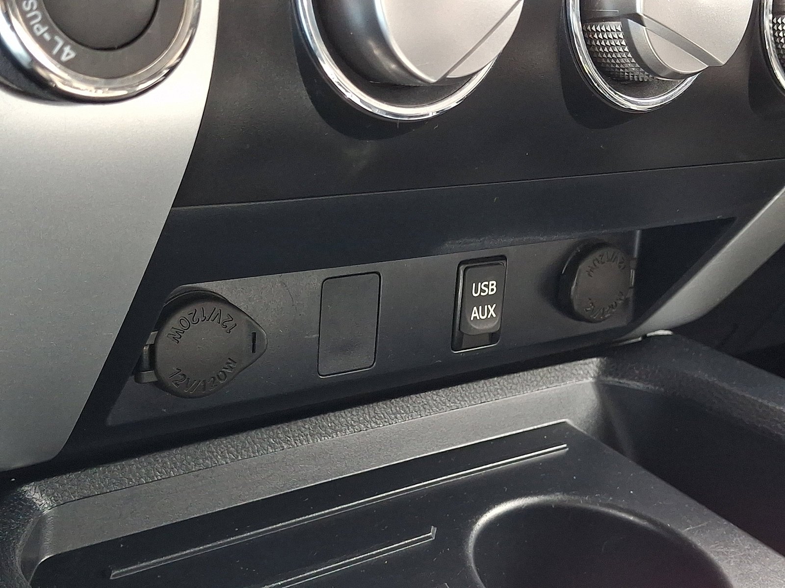 Used 2019 Cavalry Blue Toyota SR5 image 23